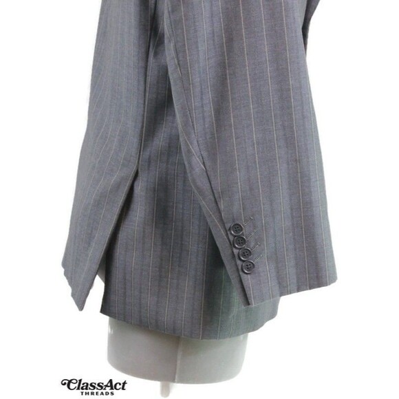 Mecca 2 Piece Suit Mens Gray Striped Peak 2 Button 42R Pleated Fronts 38" Waist - Picture 6 of 13